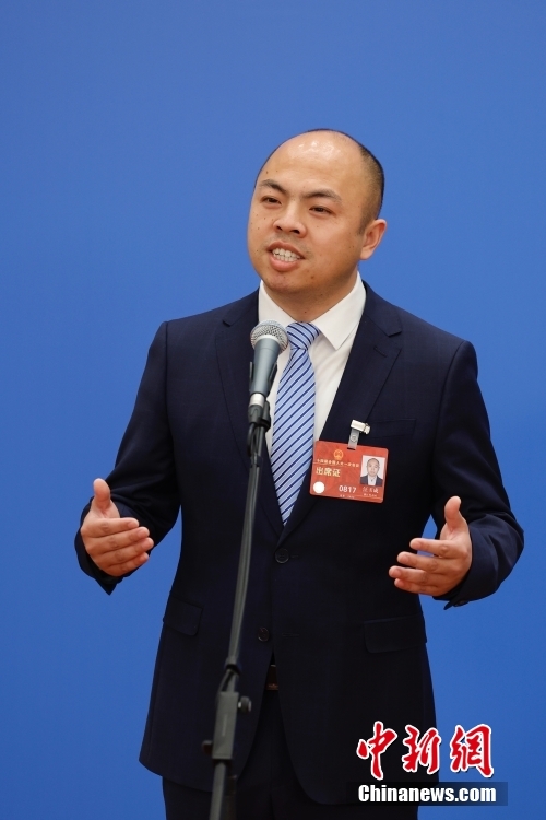 
北京中医药大学东直门医院黄牛代挂号电话票贩子号贩子网上预约挂号,住院检查加快,（两会现场）“代表通道”再启，讲述前进中的中国