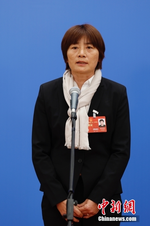 
北京中医药大学东直门医院黄牛代挂号电话票贩子号贩子网上预约挂号,住院检查加快,（两会现场）“代表通道”再启，讲述前进中的中国