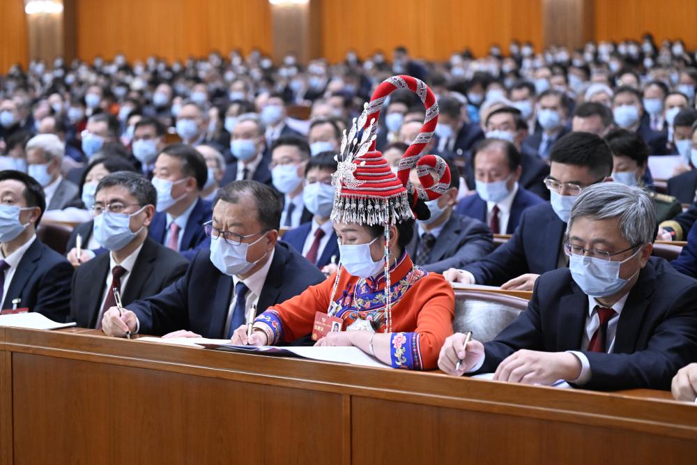 
上海各大医院黄牛代挂号电话票贩子号贩子网上预约挂号,住院检查加快,镜观·两会 | 盛会开幕