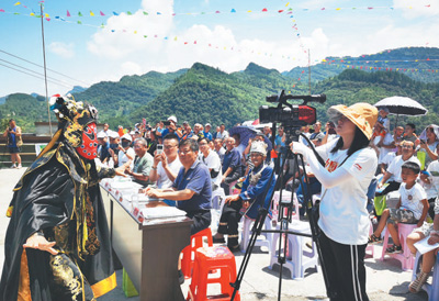 
上海中山医院黄牛代挂号电话票贩子号贩子网上预约挂号,住院检查加快,黔剧：田间地头绽放芳华（艺近人和）