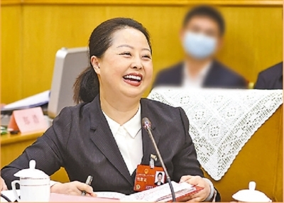 
广州口腔医院黄牛代挂号电话票贩子号贩子网上预约挂号,住院检查加快,铿锵玫瑰 巾帼风采（新时代画卷）