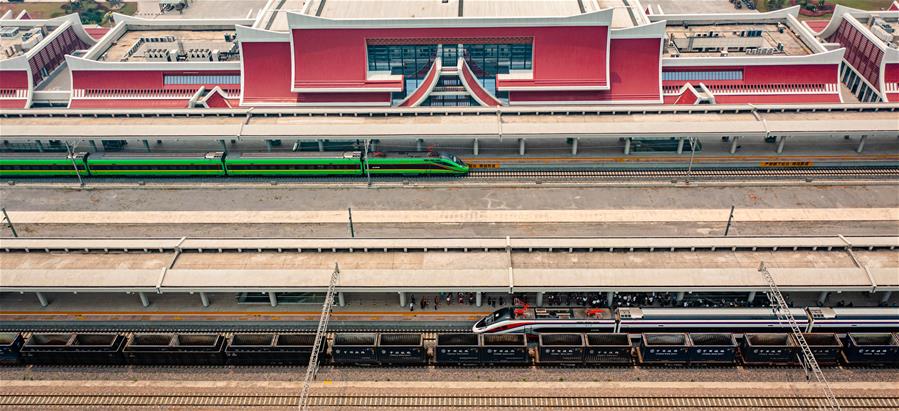 
南京儿童医院黄牛代挂号电话票贩子号贩子网上预约挂号,住院检查加快,一路飞架跨山河——写在中老铁路国际旅客列车开行首日