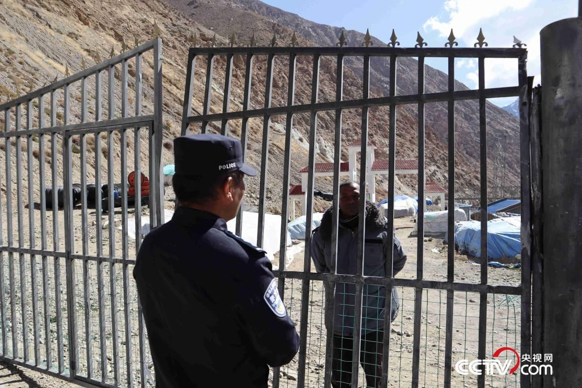 
成都华西医院黄牛代挂号电话票贩子号贩子网上预约挂号,住院检查加快,土旦次旺：西藏普兰中尼边境线上的“翻译官”