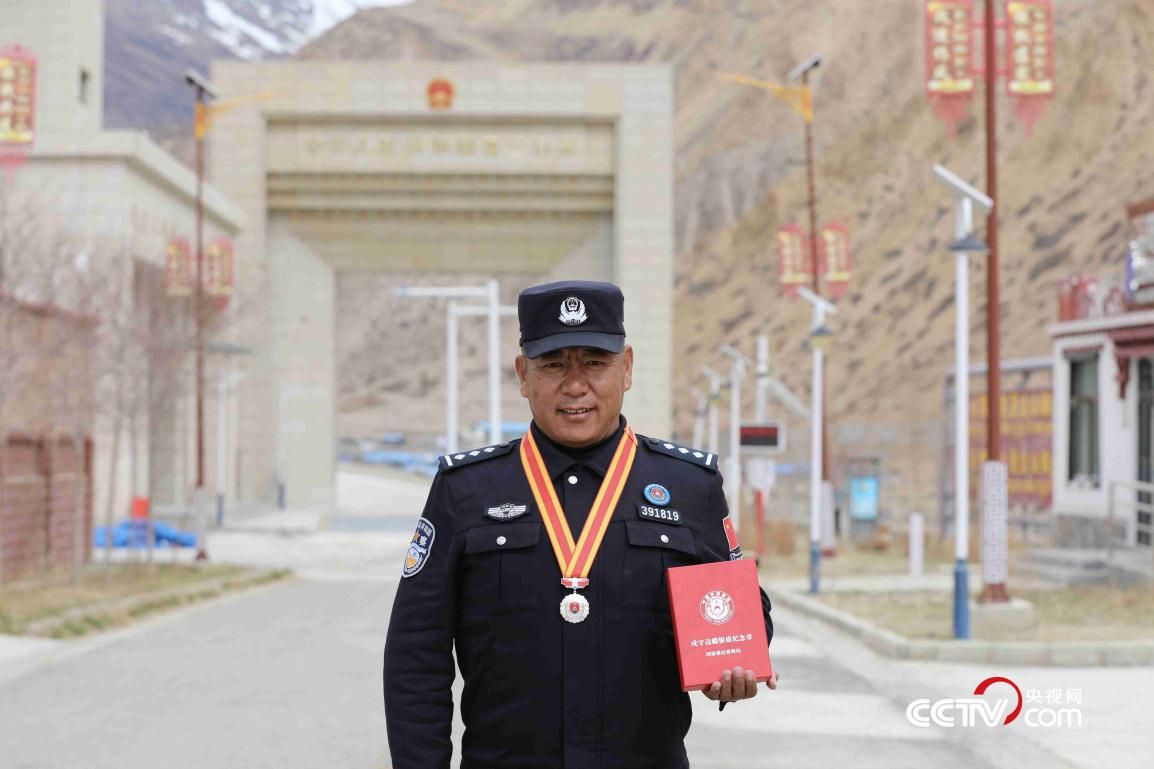 
成都华西医院黄牛代挂号电话票贩子号贩子网上预约挂号,住院检查加快,土旦次旺：西藏普兰中尼边境线上的“翻译官”