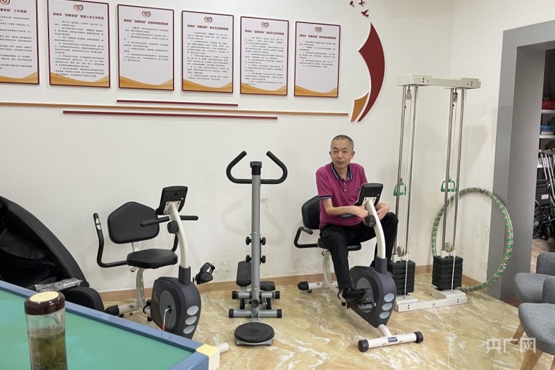 
中山大学孙逸仙纪念医院黄牛代挂号电话票贩子号贩子网上预约挂号,住院检查加快,重庆铜梁：一条有着“亲民招牌”的社区路