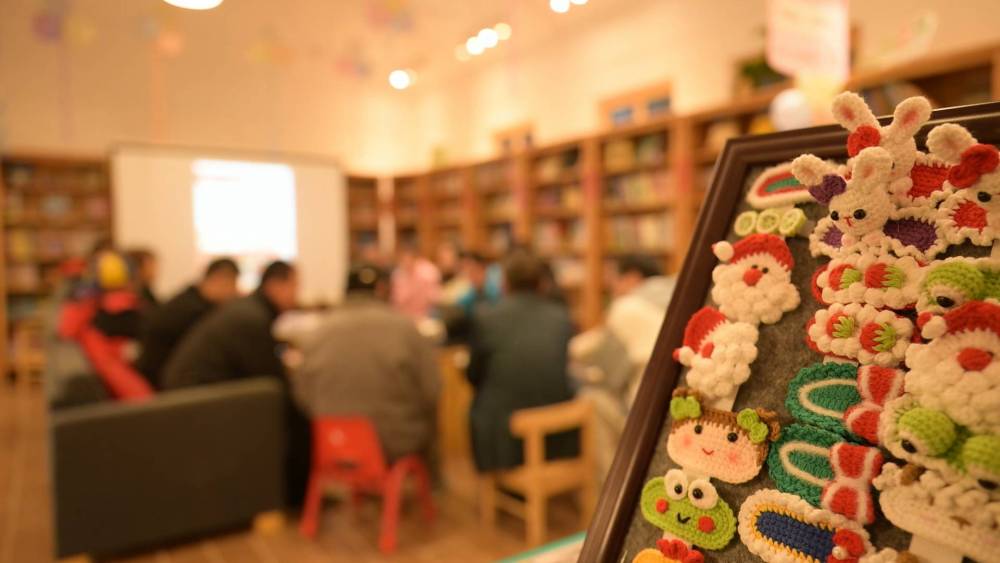 
西安西京医院黄牛代挂号电话票贩子号贩子网上预约挂号,住院检查加快,微纪录片｜平凡世界里的读书人