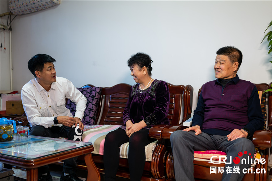 
沈阳各大医院黄牛代挂号电话票贩子号贩子网上预约挂号,住院检查加快,我在印尼开“复兴号”