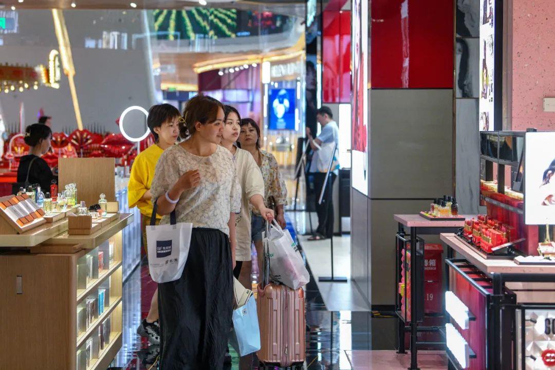 
南京各大医院黄牛代挂号电话票贩子号贩子网上预约挂号,住院检查加快,海南全岛封关“封”的是什么？有什么影响？