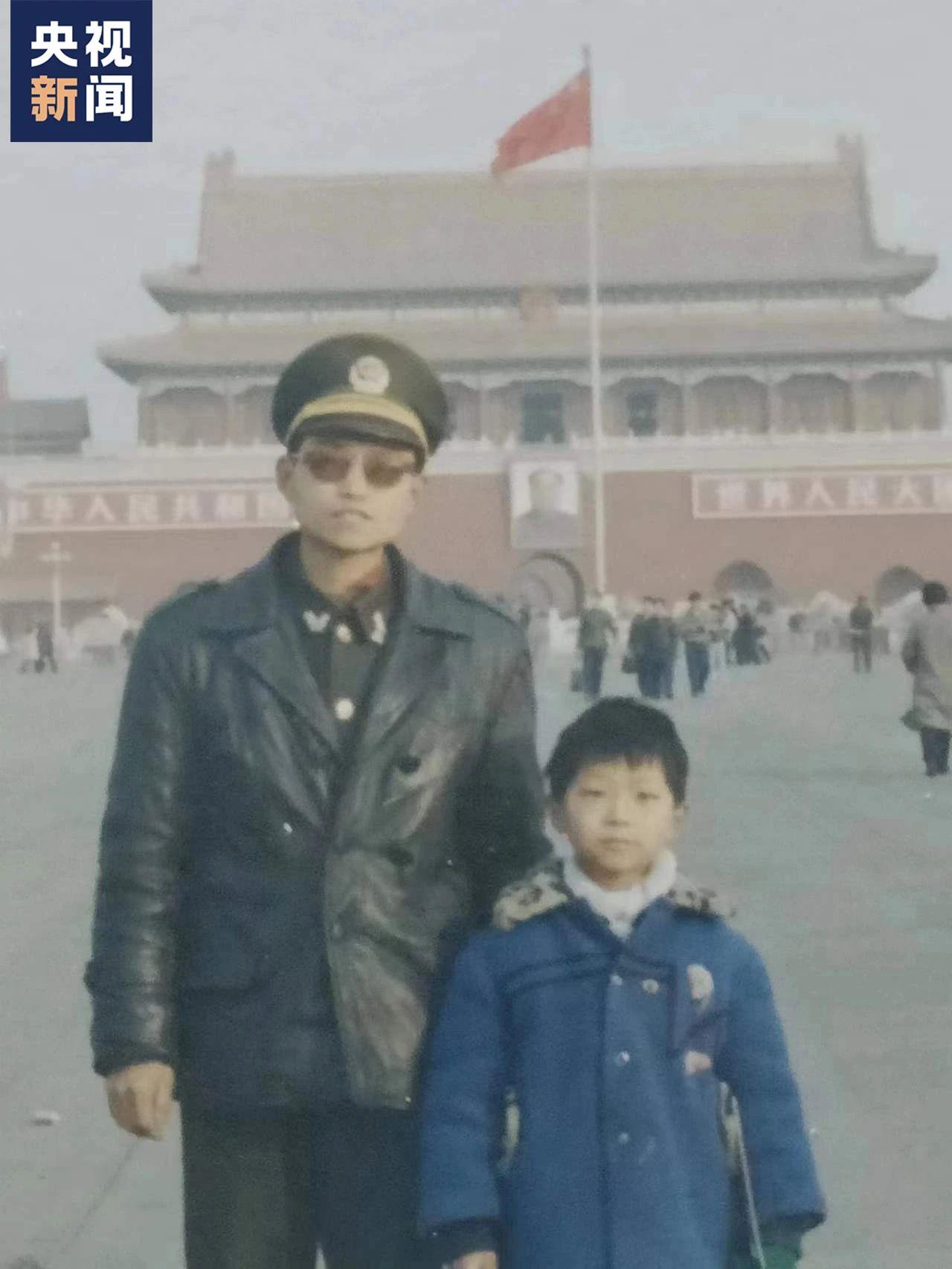 
广州中医药大学一附医院黄牛代挂号电话票贩子号贩子网上预约挂号,住院检查加快,“爸，你别出警” ……后来他和父亲做出一样的选择