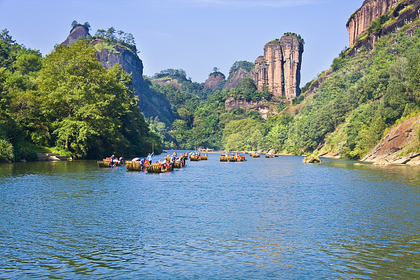 
重庆儿童医院黄牛代挂号电话票贩子号贩子网上预约挂号,住院检查加快,旅游专列来啦！你最想坐上哪一趟