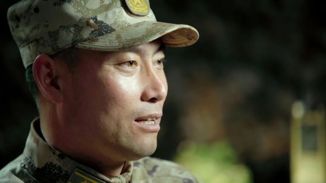 
山东大学齐鲁医院黄牛代挂号电话票贩子号贩子网上预约挂号,住院检查加快,那个参赛年龄最大的特种兵，夺冠了!