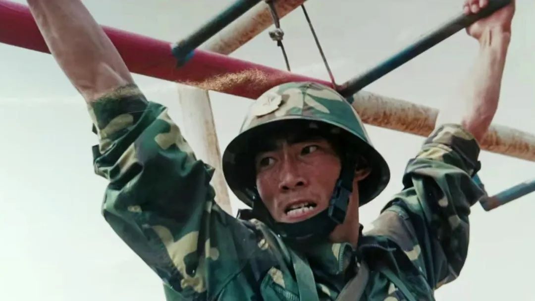 
山东大学齐鲁医院黄牛代挂号电话票贩子号贩子网上预约挂号,住院检查加快,那个参赛年龄最大的特种兵，夺冠了!