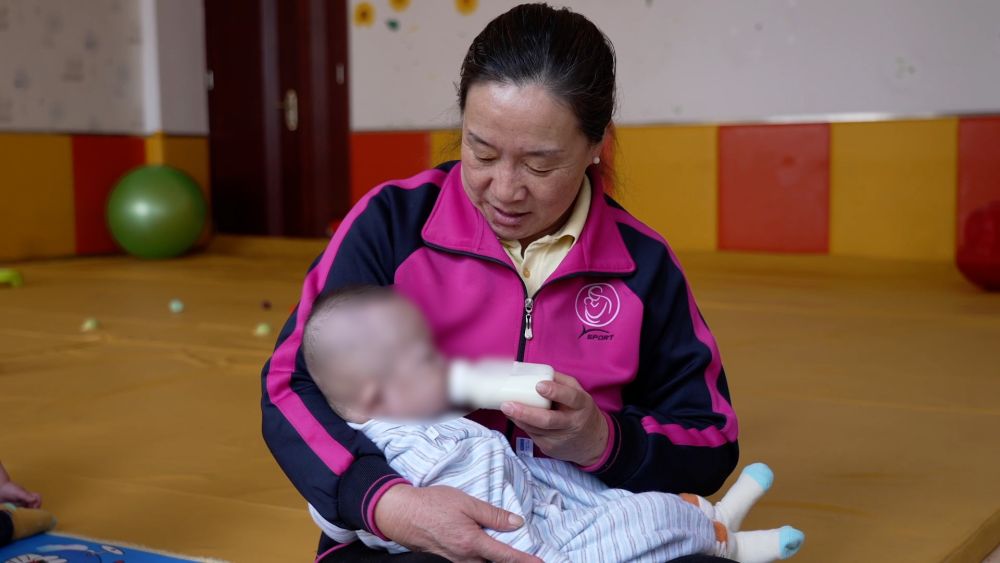 
天津肿瘤医院黄牛代挂号电话票贩子号贩子网上预约挂号,住院检查加快,微视频｜“妈妈”的爱