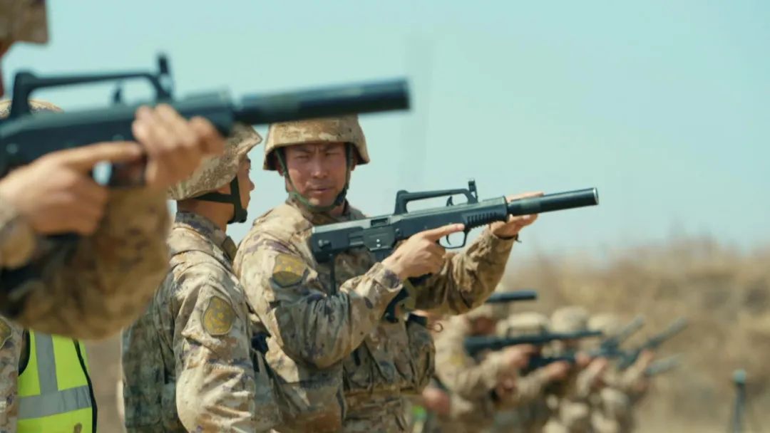 
山东大学齐鲁医院黄牛代挂号电话票贩子号贩子网上预约挂号,住院检查加快,那个参赛年龄最大的特种兵，夺冠了!