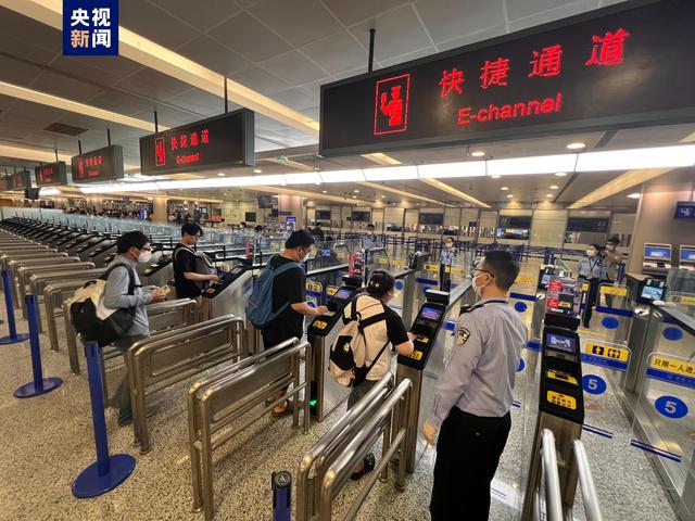 
杭州各大医院黄牛代挂号电话票贩子号贩子网上预约挂号,住院检查加快,5月15日起上海口岸全面恢复口岸快捷通关