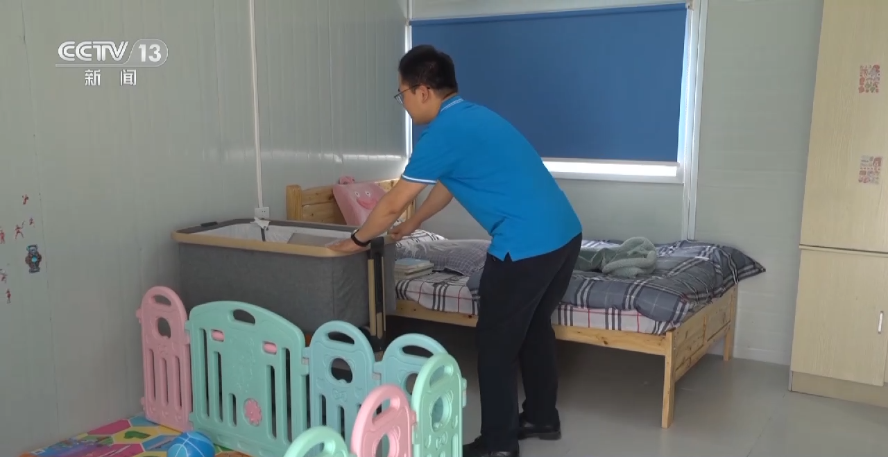 
首都医科大学附属北京口腔医院黄牛代挂号电话票贩子号贩子网上预约挂号,住院检查加快,幼儿园之前谁来带娃？想要幼有所“托” 他们有话说