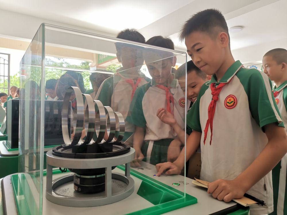 
首都医科大学附属儿童医院黄牛代挂号电话票贩子号贩子网上预约挂号,住院检查加快,为科学插上跨越山水的翅膀——我国流动科普项目服务公众超5亿人次聚焦