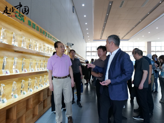 
江苏省中医院黄煌的号黄牛代挂号电话票贩子号贩子网上预约挂号,住院检查加快,走读中国 | 寿光之行，见证“一粒良种”到“一桌好菜”