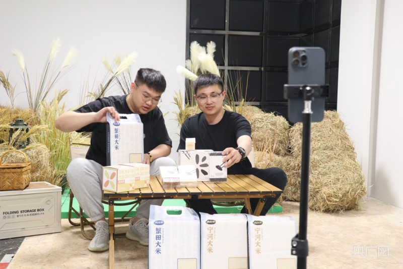 
北京大学第六医院黄牛代挂号电话票贩子号贩子网上预约挂号,住院检查加快,【大美乡村流量“密码”】天津“新农人” 将“乡味”送至天南海北