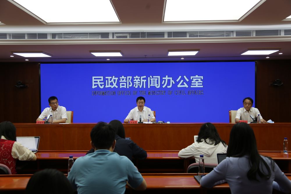 
东直门医院黄牛代挂号电话票贩子号贩子网上预约挂号,住院检查加快,“扯”证不回户籍地，可以去哪里办？应提前做什么准备？——聚焦我国扩大内地居民婚姻登记“跨省通办”试点工作热点问题