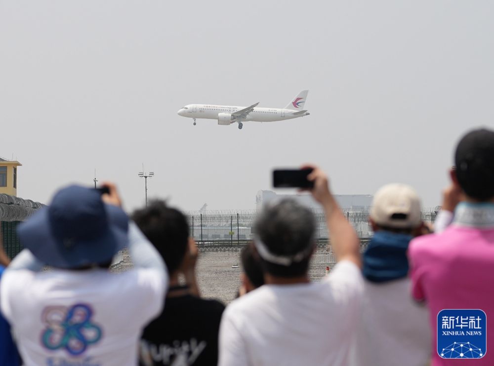 
杭州市儿童医院黄牛代挂号电话票贩子号贩子网上预约挂号,住院检查加快,国产大型客机C919圆满完成首次商业飞行