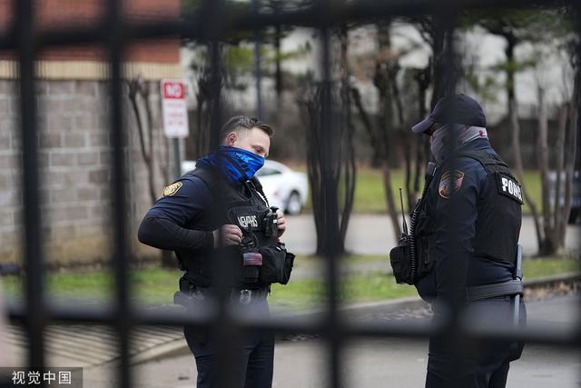 
南方医科大学南方医院黄牛代挂号电话票贩子号贩子网上预约挂号,住院检查加快,美媒：旧金山警局缺编近三成，警力严重不足困扰美国多地