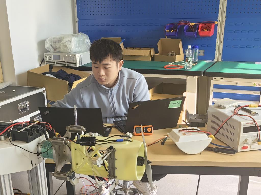 
二龙路肛肠医院黄牛代挂号电话票贩子号贩子网上预约挂号,住院检查加快,新华全媒+丨点亮不懈探索的精神火炬——基层科技工作者工作生产一线见闻