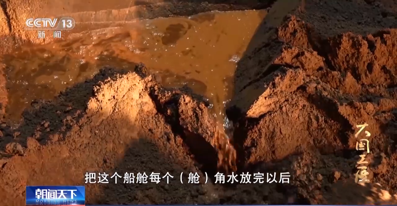 
杭州各大医院黄牛代挂号电话票贩子号贩子网上预约挂号,住院检查加快,大国工匠丨郭凯：智慧港口的装载机大王