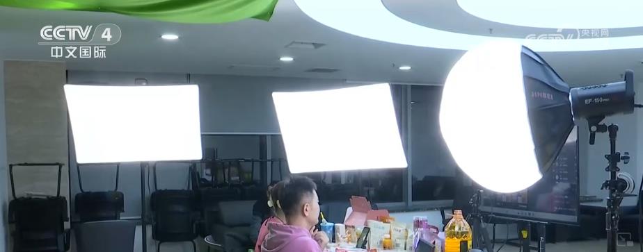 
长沙湘雅医院黄牛代挂号电话票贩子号贩子网上预约挂号,住院检查加快,多项物流数据释放积极信号 “流动”的活力逐渐恢复