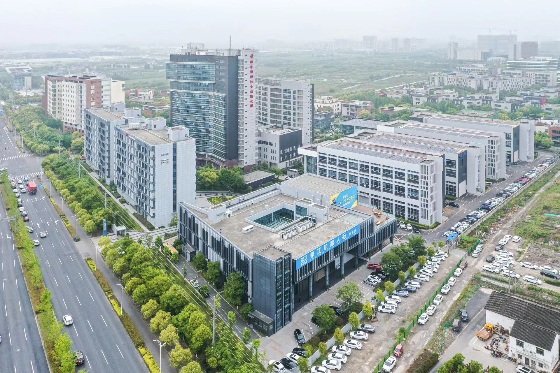 
北京安定医院黄牛代挂号电话票贩子号贩子网上预约挂号,住院检查加快,中国式现代化的长三角实践丨汇聚高端注重特色，浦东在转型发展中实现共生共赢