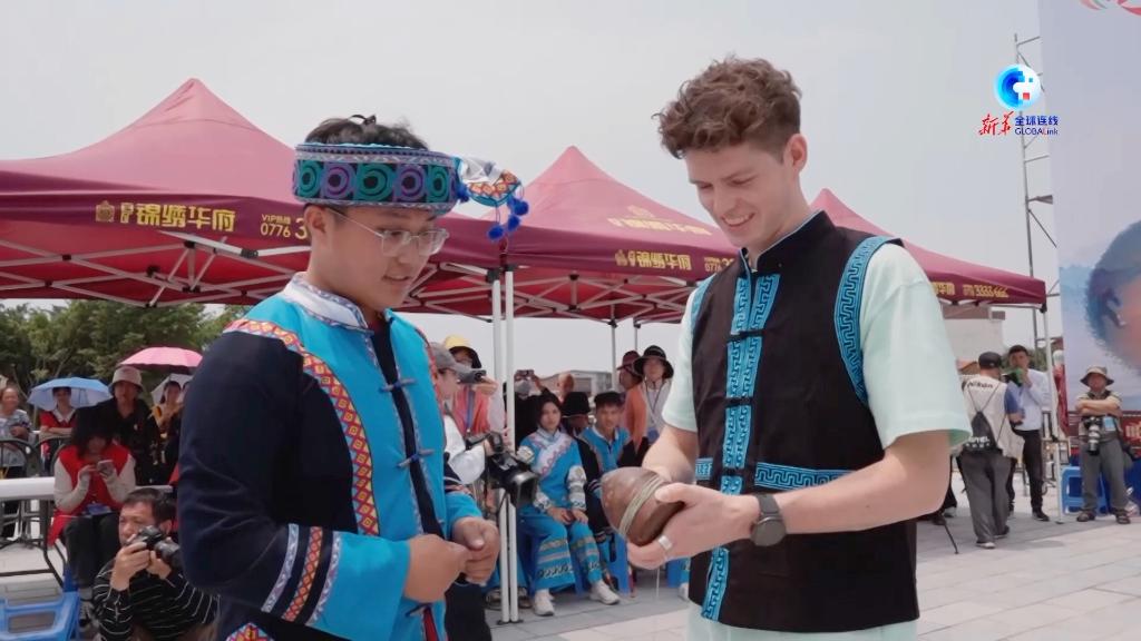 
北医三院黄牛代挂号电话票贩子号贩子网上预约挂号,住院检查加快,全球连线｜英国博主亚当：抛绣球、打陀螺，我跟着中国西南的壮族群众一起过节