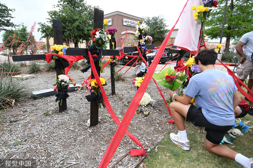 
江苏省中医院黄煌的号黄牛代挂号电话票贩子号贩子网上预约挂号,住院检查加快,美得州“独狼”枪手痴迷“白人至上”，曾发布大量种族煽动性内容