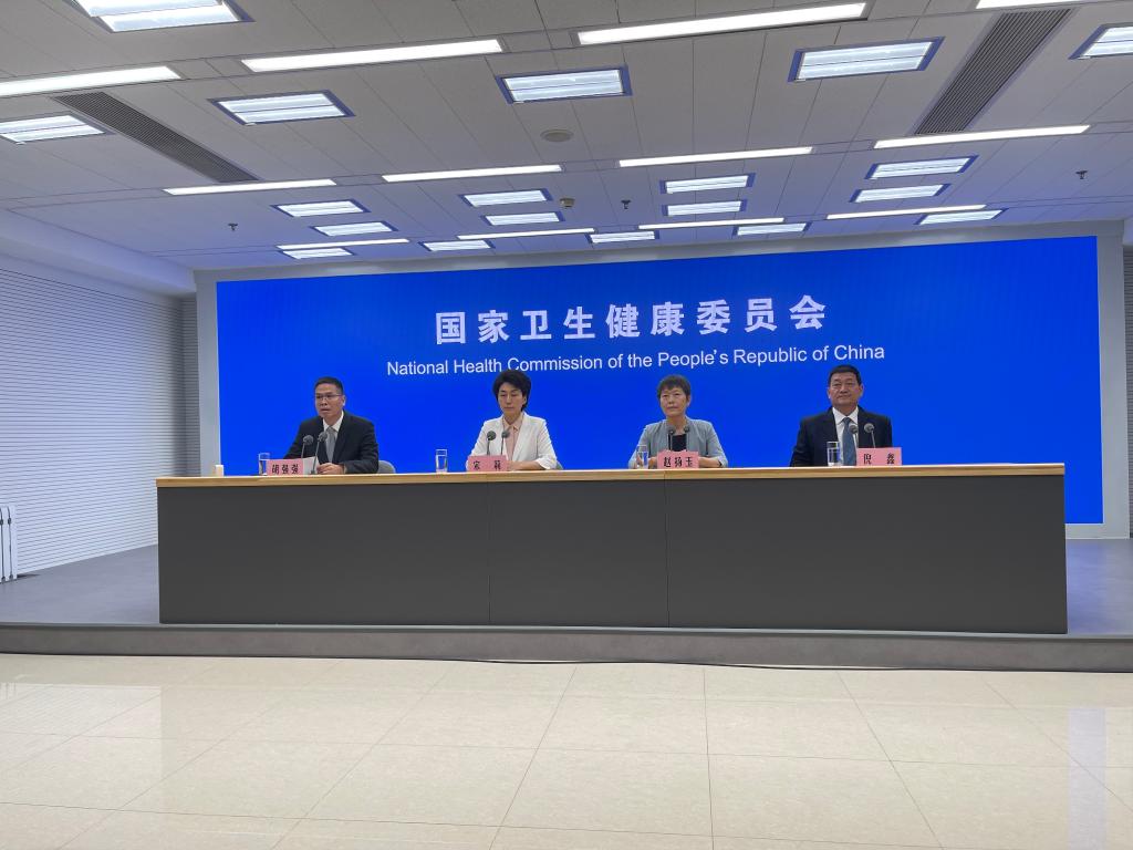 
中国中医科学院望京医院黄牛代挂号电话票贩子号贩子网上预约挂号,住院检查加快,服务体系持续完善、“两癌”筛查范围扩大、儿科医疗资源扩容——我国进一步提升妇女儿童健康水平