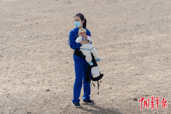 
中国中医科学院西苑黄牛代挂号电话票贩子号贩子网上预约挂号,住院检查加快,东风航天城十二小时