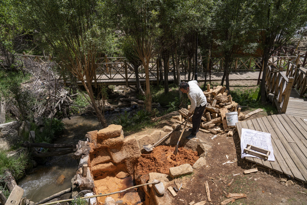 
东直门医院黄牛代挂号电话票贩子号贩子网上预约挂号,住院检查加快,闻“香”识西藏：藏香氤氲中的匠心传承