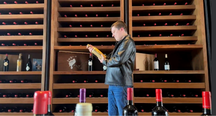 
包含北京大学第一医院黄牛代挂号电话票贩子号贩子网上预约挂号,住院检查加快,当法国小哥邂逅中国红酒——“洋记者”探访中国戈壁滩上建起的葡萄酒产区