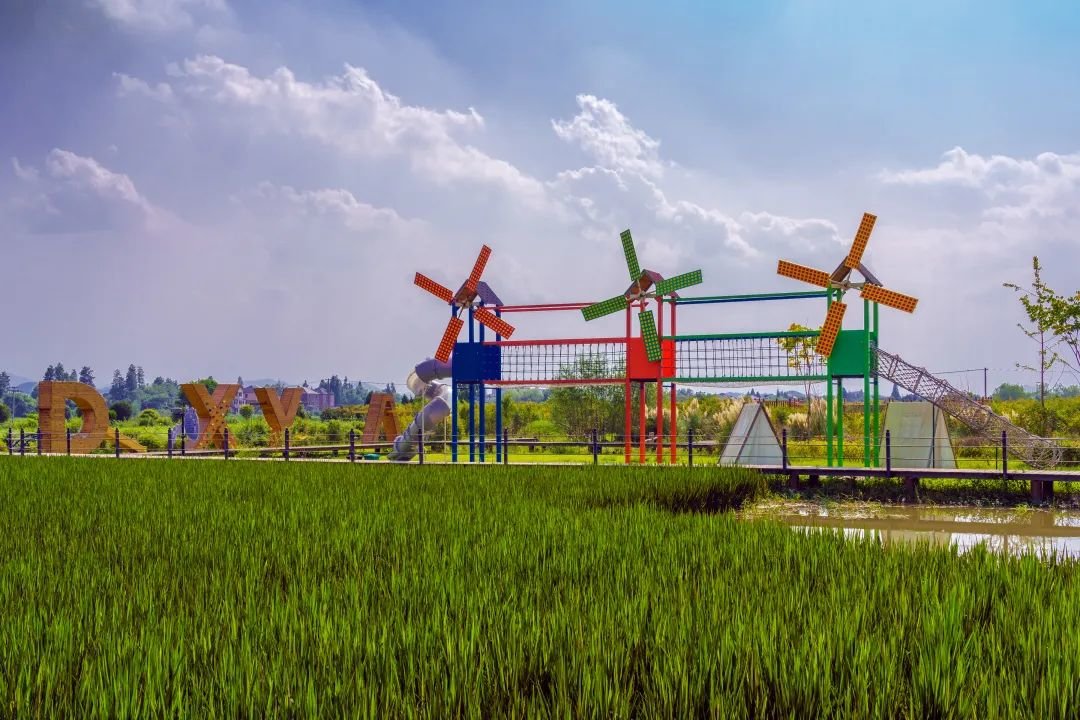 
上海各大医院黄牛代挂号电话票贩子号贩子网上预约挂号,住院检查加快,强村“三板斧”