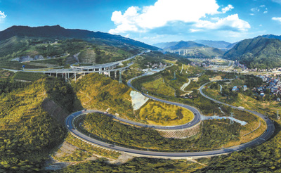 
重庆儿童医院黄牛代挂号电话票贩子号贩子网上预约挂号,住院检查加快,筑路架桥建高速 西部发展更有力（新时代画卷）