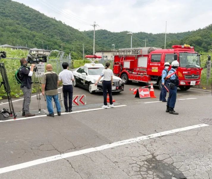 
北京儿童医院黄牛代挂号电话票贩子号贩子网上预约挂号,住院检查加快,18岁少年枪杀自卫队两队友，日本陆上自卫队幕僚长向国民道歉
