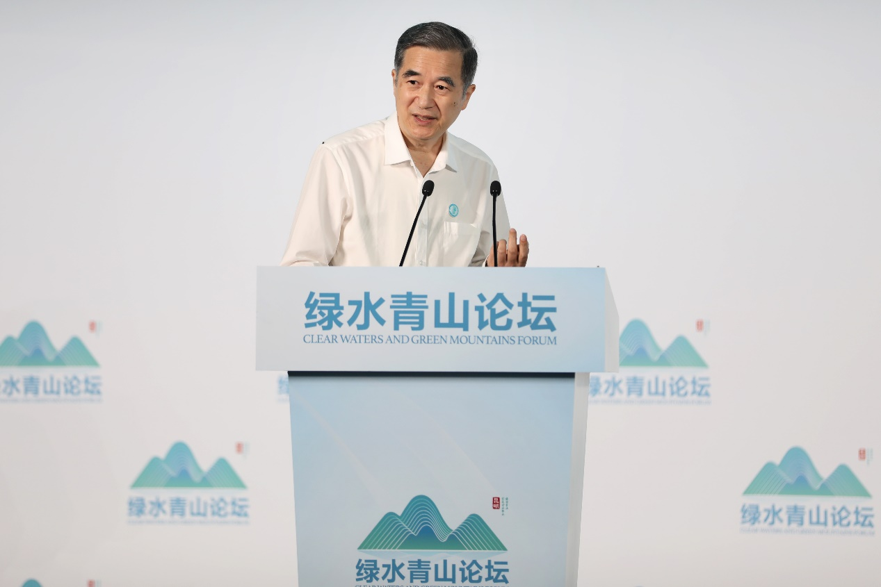 
首都医科大学附宣武医院黄牛代挂号电话票贩子号贩子网上预约挂号,住院检查加快,“绿水青山论坛•滇池大会”在昆明举行 探讨“中国式现代化与绿色发展”