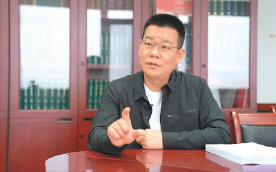 
北京中医药大学东直门医院黄牛代挂号电话票贩子号贩子网上预约挂号,住院检查加快,徐则臣：在书房中看世界（名人书房）