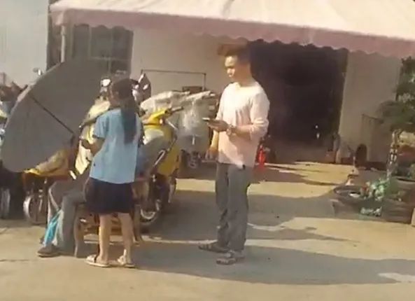 
中国中医科学院广安门医院黄牛代挂号电话票贩子号贩子网上预约挂号,住院检查加快,“撑伞女孩”找到了！民警到校颁奖