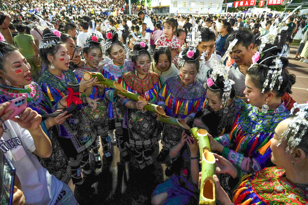 
南京金陵医院黄牛代挂号电话票贩子号贩子网上预约挂号,住院检查加快,新华全媒+|贵州“村超”的“超级周末”