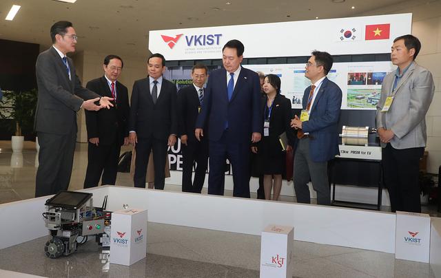 
代挂姜玉武的号黄牛代挂号电话票贩子号贩子网上预约挂号,住院检查加快,韩国联手越南开发稀土，意欲何为？韩媒炒“降低对华依赖”