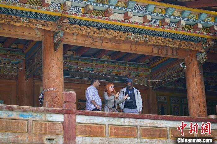 
广州口腔医院黄牛代挂号电话票贩子号贩子网上预约挂号,住院检查加快,多国“Z世代”青年走进香格里拉 感受一草一木中的生态文明理念