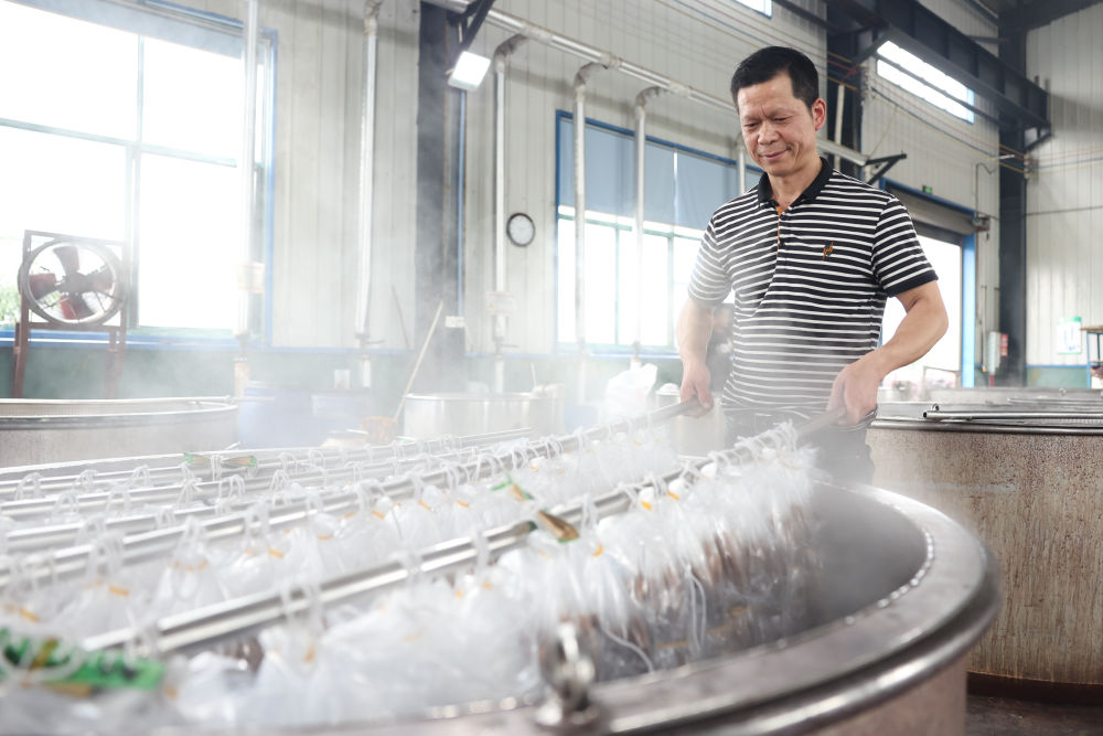 
上海眼耳鼻喉科医院黄牛代挂号电话票贩子号贩子网上预约挂号,住院检查加快,中国假发的非洲之旅