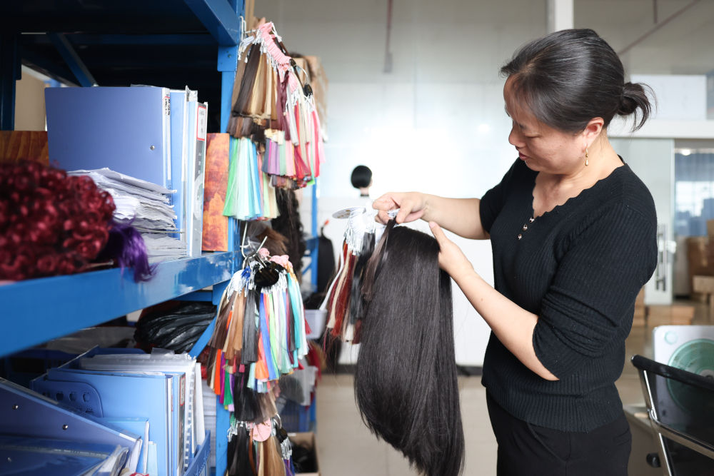 
上海眼耳鼻喉科医院黄牛代挂号电话票贩子号贩子网上预约挂号,住院检查加快,中国假发的非洲之旅