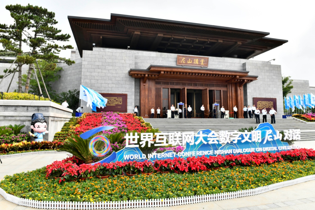 
北京积水潭医院黄牛代挂号电话票贩子号贩子网上预约挂号,住院检查加快,这番“对话”何以在此举行……