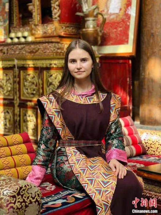 
杭州市富阳中医骨伤医院黄牛代挂号电话票贩子号贩子网上预约挂号,住院检查加快,“Z世代”画像中国｜她怀揣着三代人的梦想，来到中国云南……