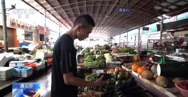 
上海儿科医院黄牛代挂号电话票贩子号贩子网上预约挂号,住院检查加快,遇见你丨18岁大学生为梦想在公交车上勇敢演讲